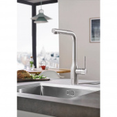 Смеситель для кухни GROHE Essence+ с высоким изливом и выдвижной лейкой, суперсталь (30270DC0) — фото, характеристики, купить в VLADIVOSTOK-CLIMBO